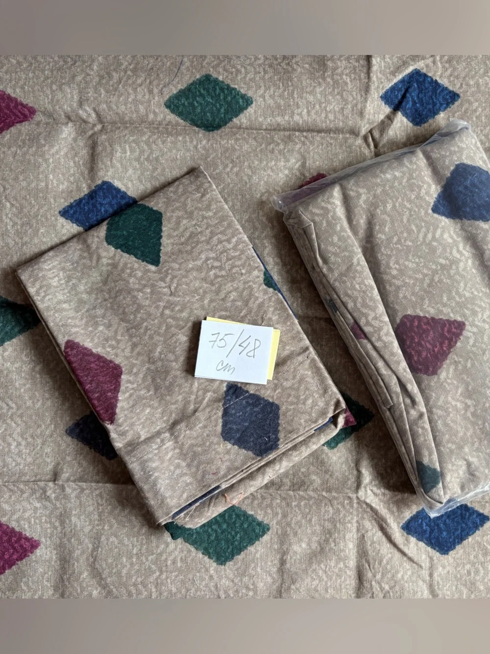 4 Pillow Cases – 100% Cotton – 75 × 48 cm